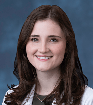 A portrait of Rachel Mayer